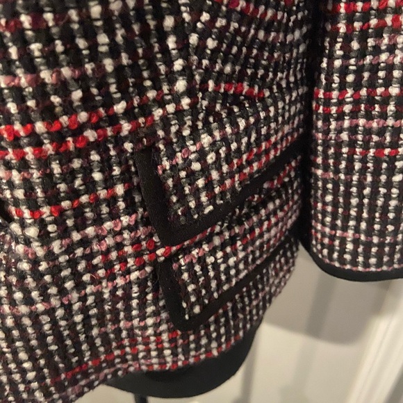 Ann Taylor jacket - Picture 3 of 9